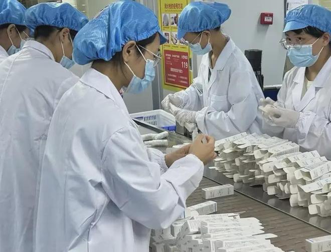 黛美雅詩 廣東化妝品代工廠如何賦能連鎖品牌打造核心產品力